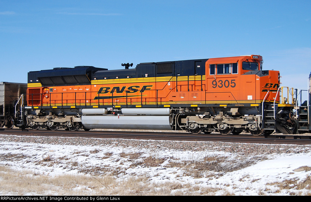 BNSF 9305